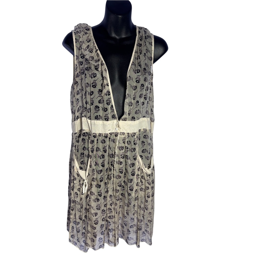 Johnny was 4 love and liberty vintage y2k 100% silk floral ruffle tunic sheer